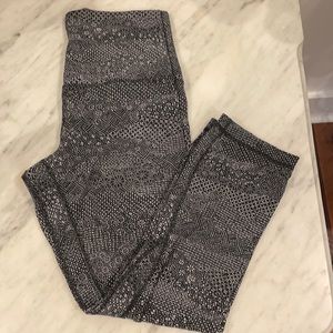 lulu lemon patterned leggings